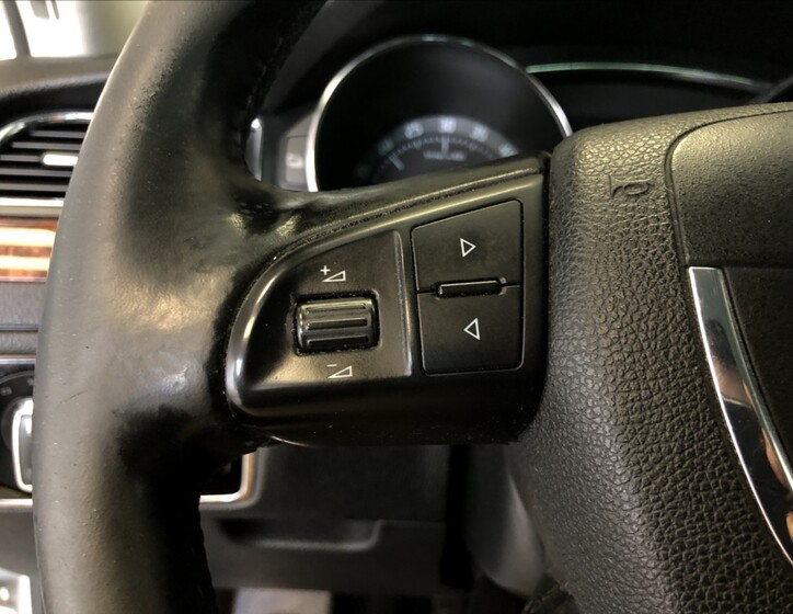 Škoda Superb 19