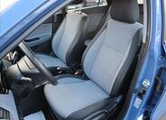 Hyundai i20 10