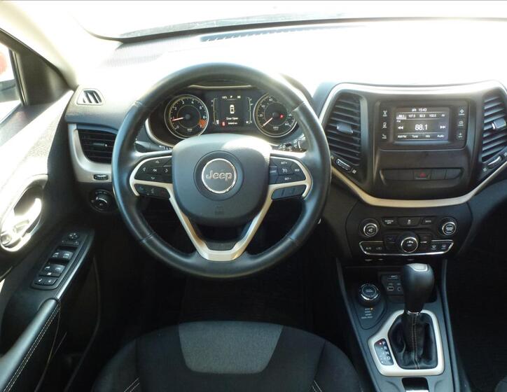Jeep Cherokee 24
