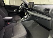 Toyota Yaris 13