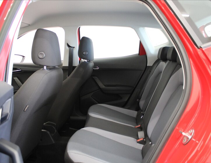 Seat Arona 7