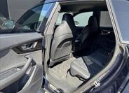Audi SQ8 12