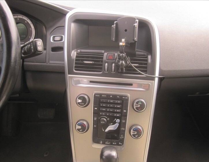 Volvo XC60 9