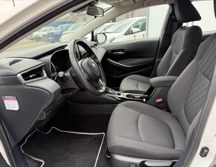 Toyota Corolla 8