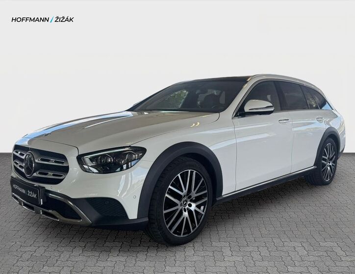Mercedes-Benz Třídy E 1