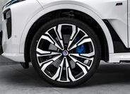 BMW X7 10