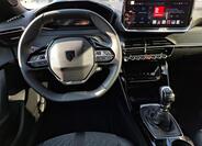 Peugeot 2008 4