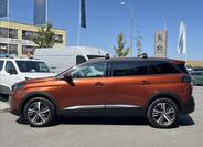 Peugeot 5008 8