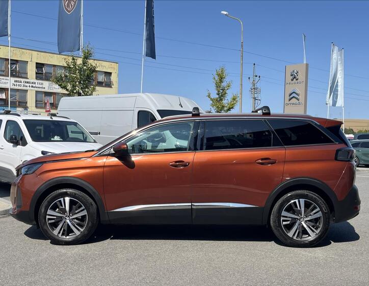 Peugeot 5008 8