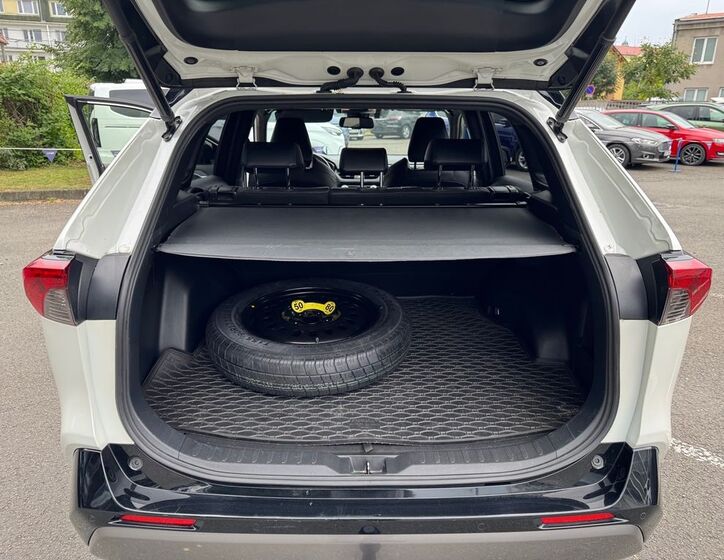 Toyota RAV4 12