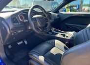 Dodge Challenger 5