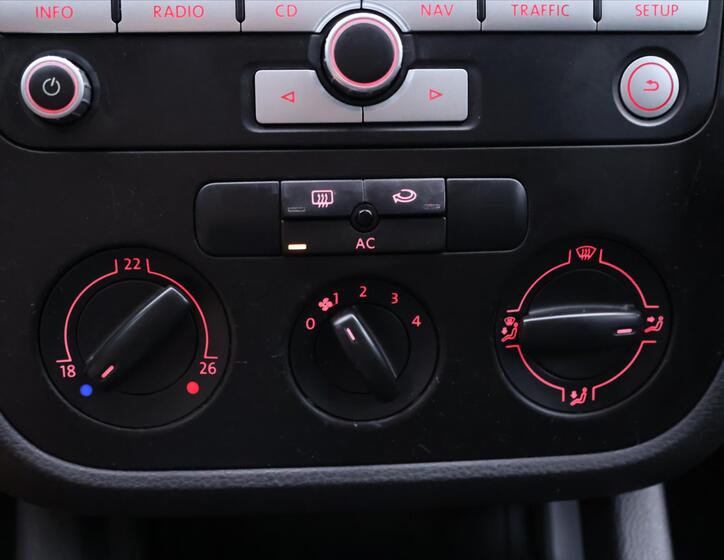 Volkswagen Golf 18