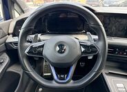 Volkswagen Golf 11