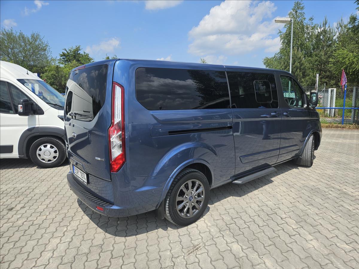 Ford Tourneo Custom