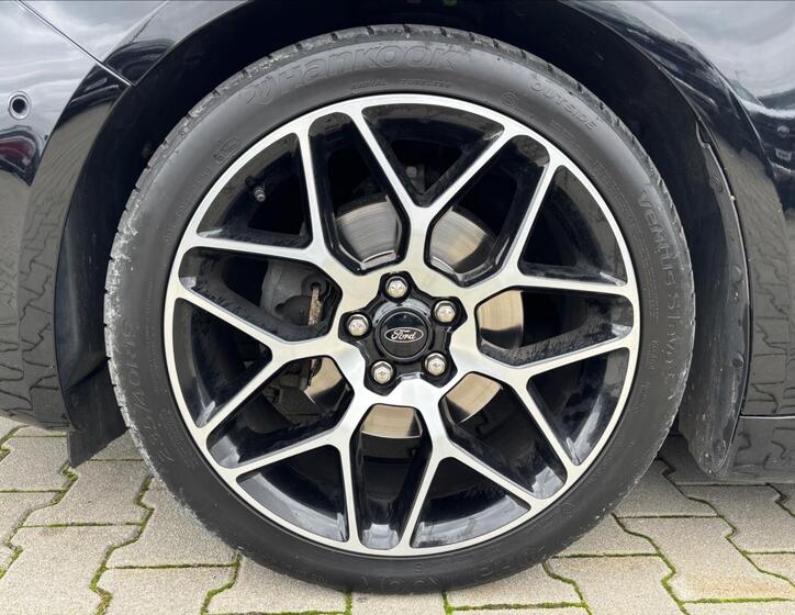Ford Mondeo 12