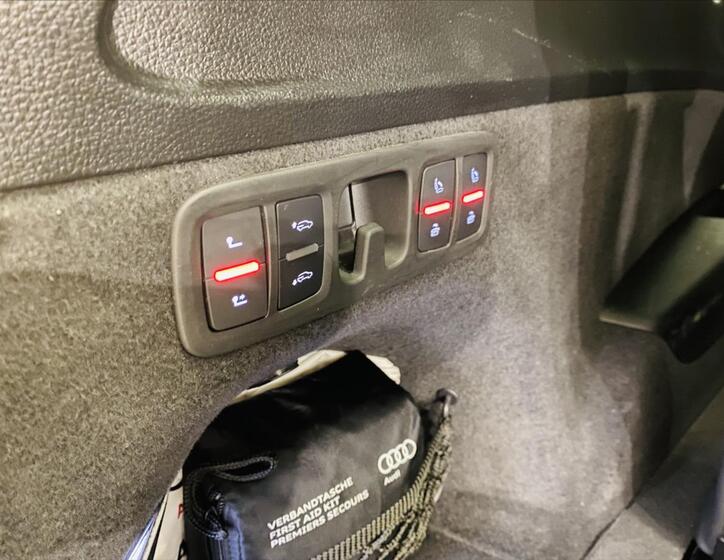 Audi Q7 26