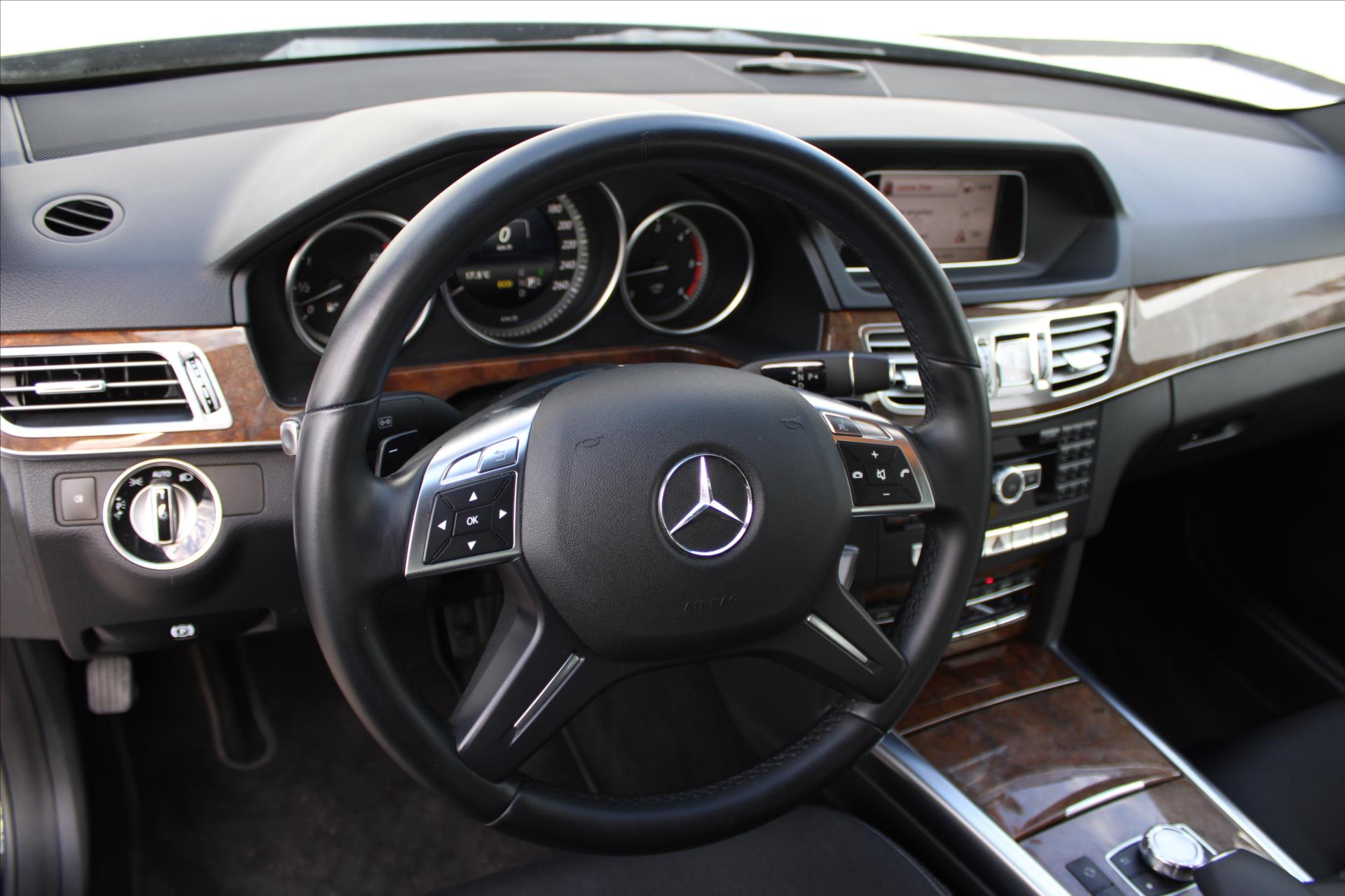 Mercedes-Benz Třídy E