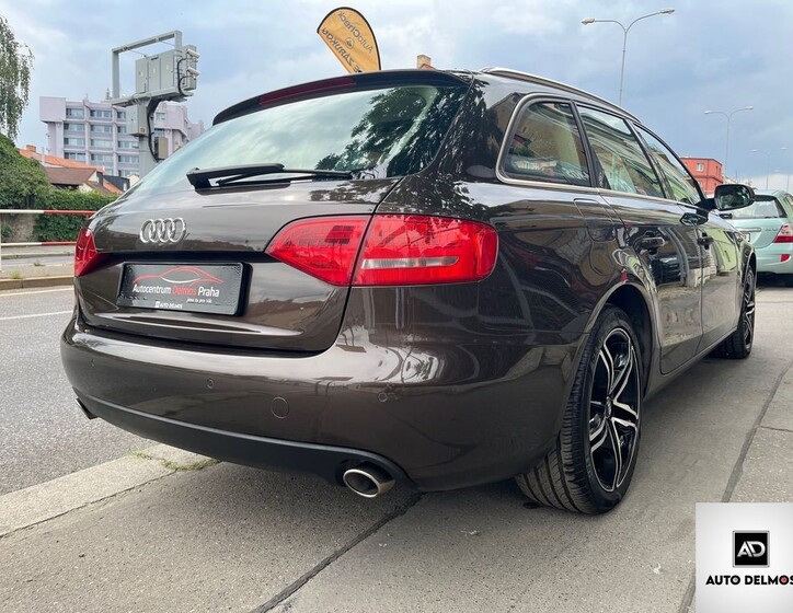 Audi A4 10