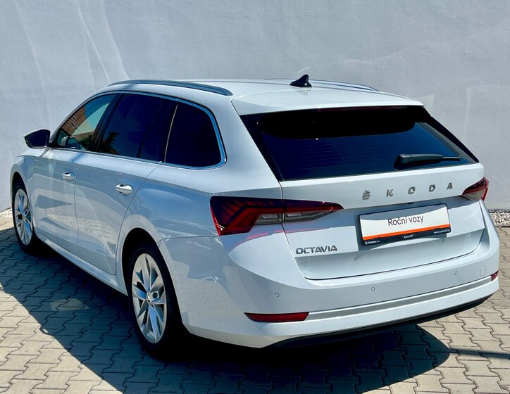 Škoda Octavia 8