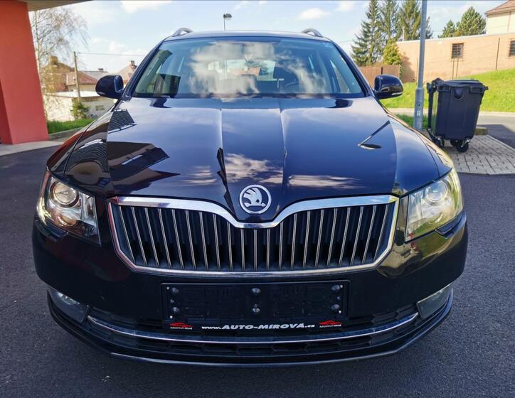 Škoda Superb 3