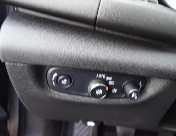 Opel Insignia 30