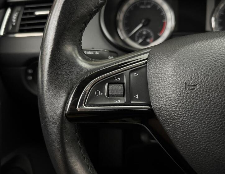 Škoda Octavia 10