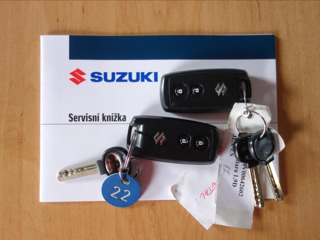 Suzuki Grand Vitara 30
