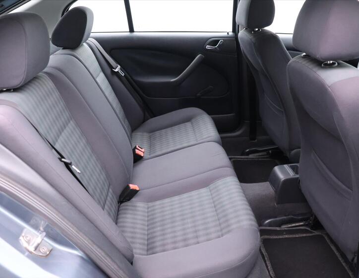 Škoda Octavia 12