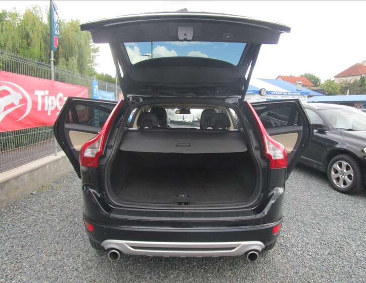 Volvo XC60 33