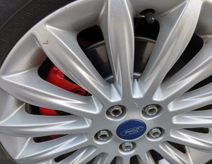 Ford Galaxy 19