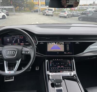 Audi SQ8 11