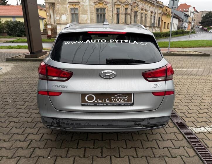 Hyundai i30 5