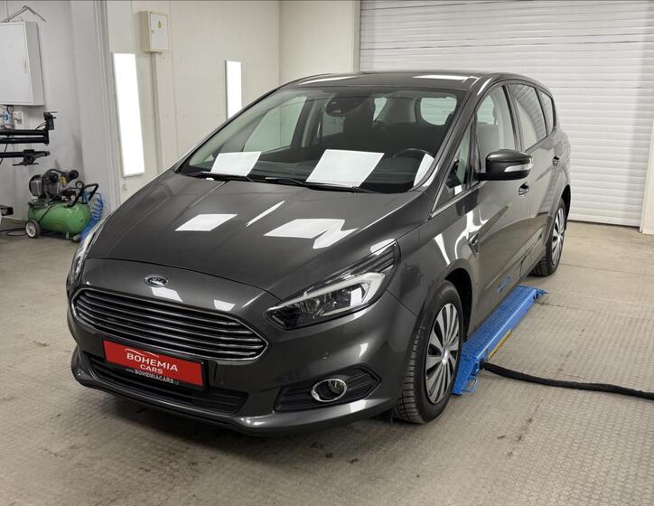 Ford S-MAX 3