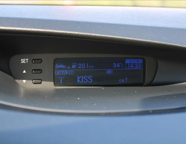 Hyundai i20 16