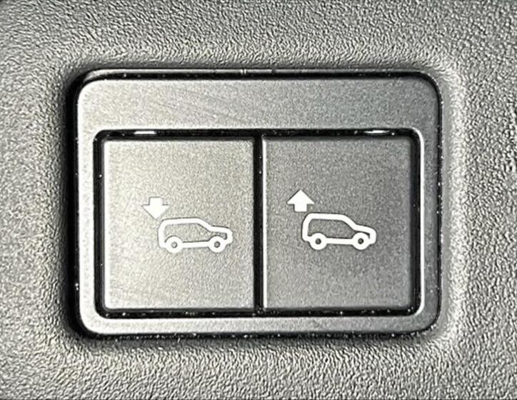 Land Rover Range Rover Velar 29