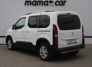 Peugeot Rifter 5