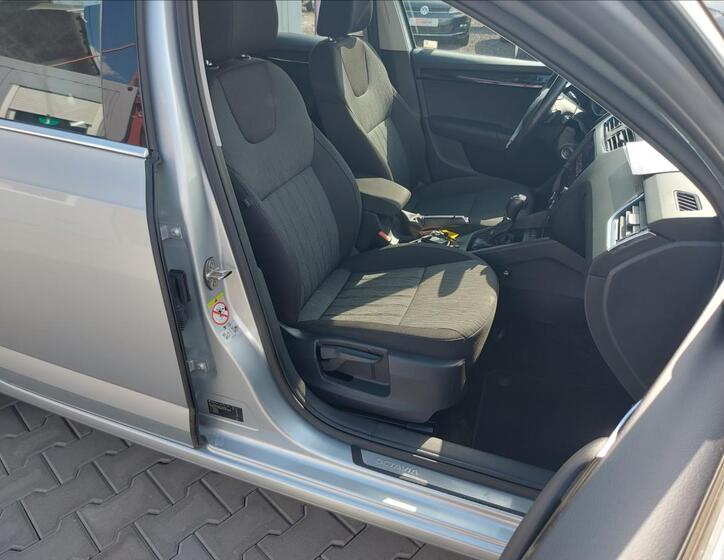 Škoda Octavia 21
