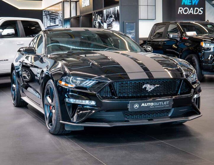 Ford Mustang 8