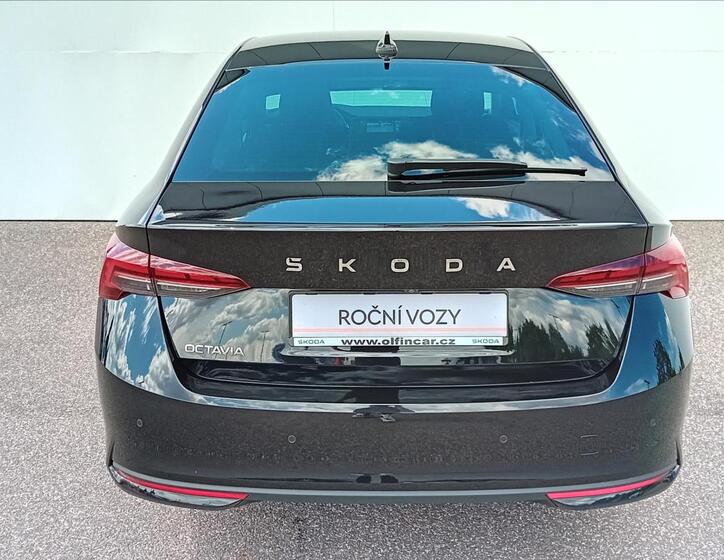 Škoda Octavia 8