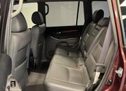 Toyota Land Cruiser 11