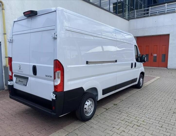 Peugeot Boxer 5
