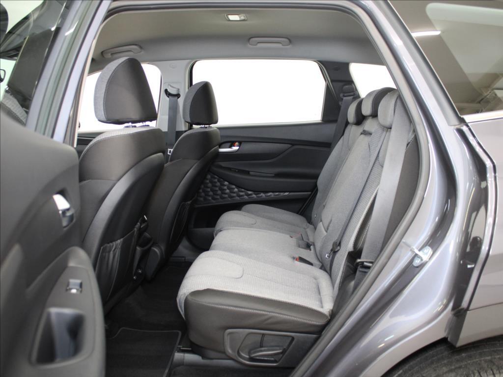 Hyundai Santa Fe 7