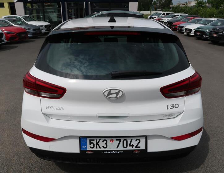Hyundai i30 8