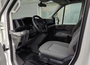 Volkswagen Grand California 8