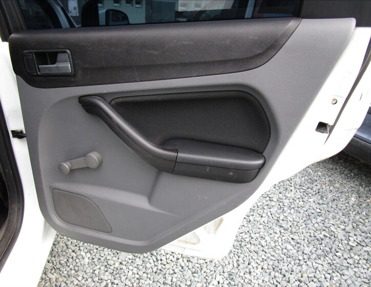 Ford Focus 23