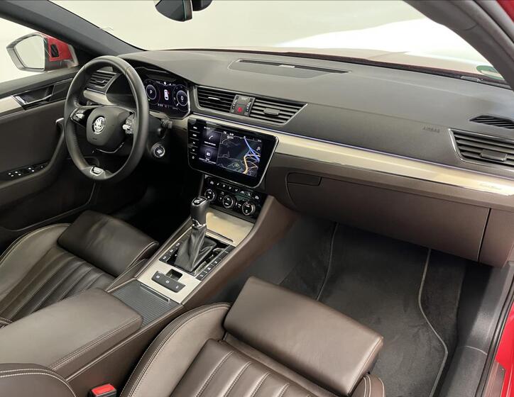 Škoda Superb 22