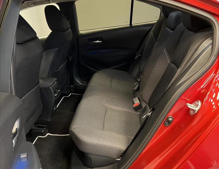 Toyota Corolla 8