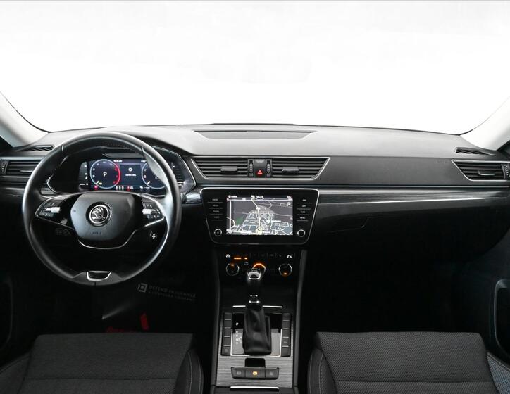 Škoda Superb 11