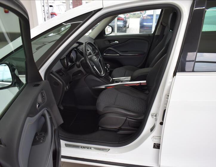 Opel Zafira 10