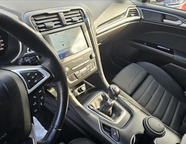 Ford Mondeo 12